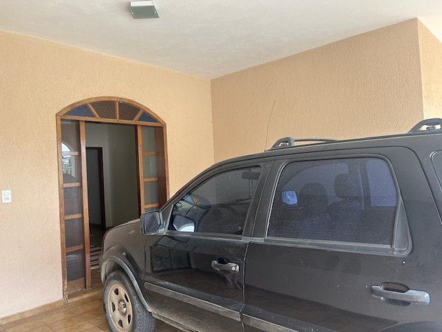 CASA À VENDA NO BAIRRO SANTO ANTÔNIO