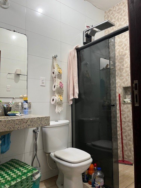 CASA À VENDA NO BAIRRO PINHEIROS